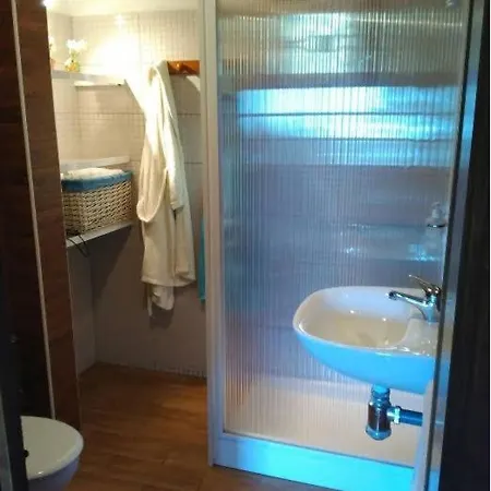 Floral Garden House Casa de Férias *