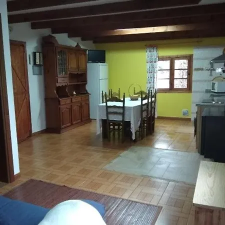 Floral Garden House Casa de Férias *