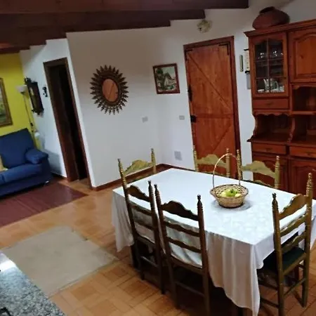 Floral Garden House Casa de Férias